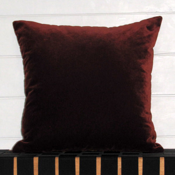 Celino Bronze quilted cushion cover