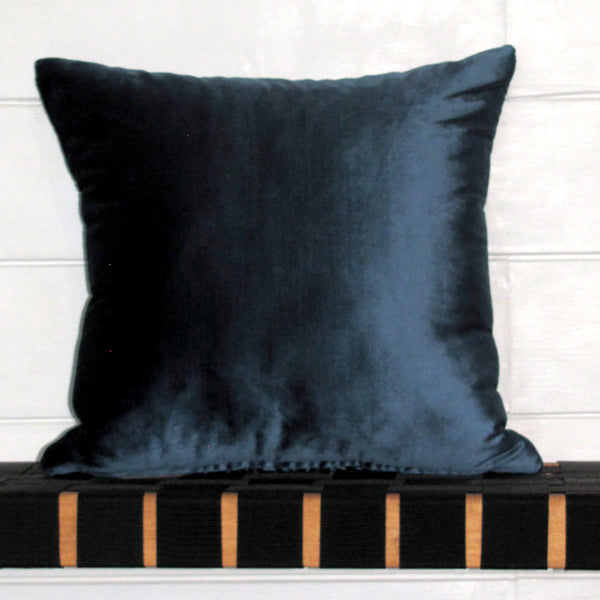 Leopardo Sapphire Luxury Cushion Cover