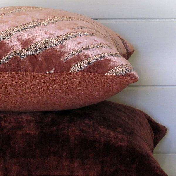 Bengal Tiger Whisky Cushion Cover