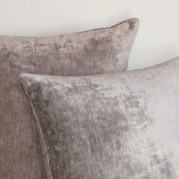 Duo velvet Silver Cloud cushion cover