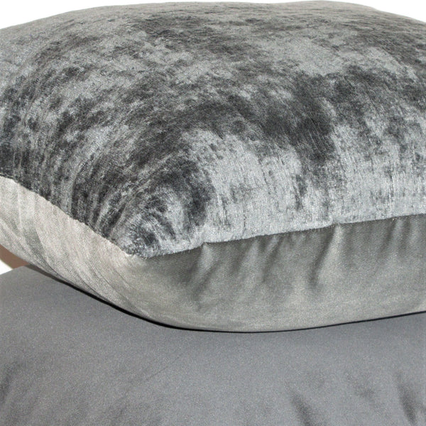 Duo velvet Atlantic Lichen cushion cover