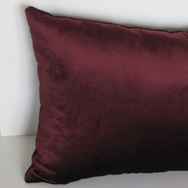 Duo velvet Mulberry Magnolia cushion cover