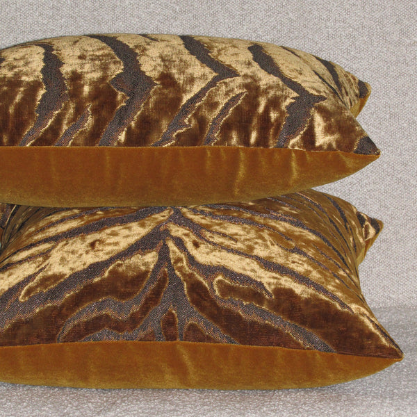 Bengal Tiger Gold Cushion Cover