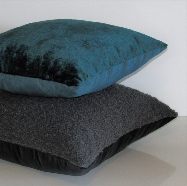 Duo velvet Aqua Mallard cushion cover