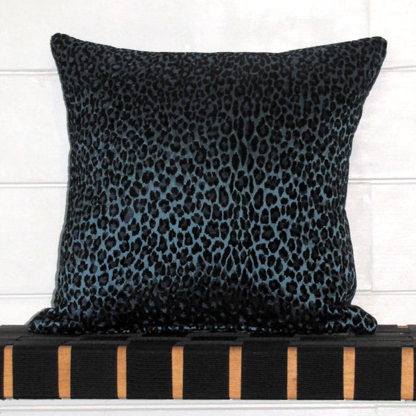 Leopardo Sapphire Luxury Cushion Cover