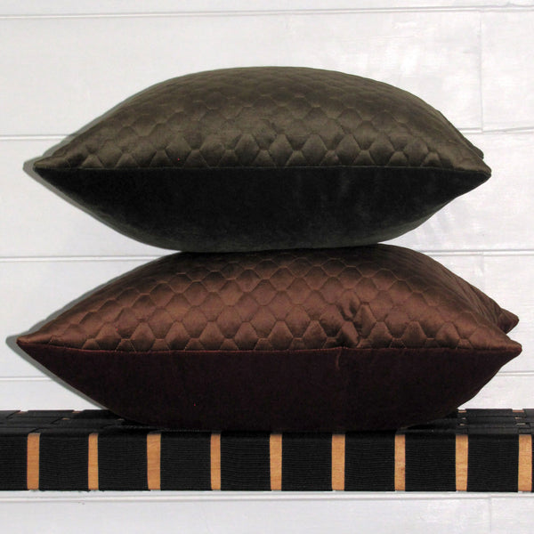 Celino Bronze quilted cushion cover