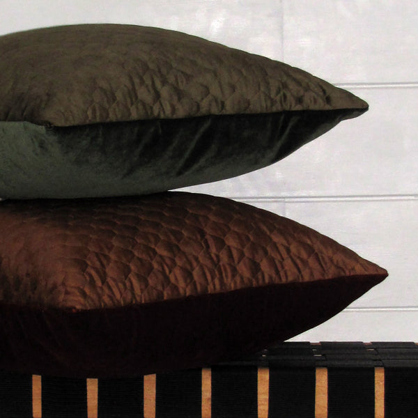 Celino Bronze quilted cushion cover