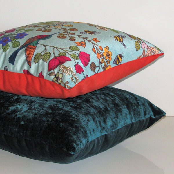 Hummingbird velvet cushion cover