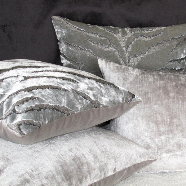 Duo velvet Silver Cloud cushion cover