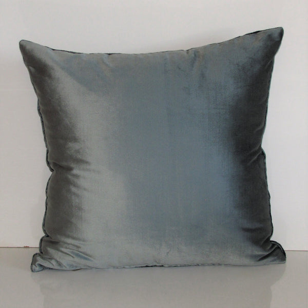 Duo velvet Atlantic Lichen cushion cover